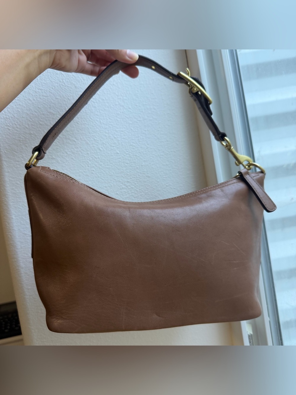 Coach VTG Legacy Crescent Brown Leather Shoulder Bag Adjustable Strap